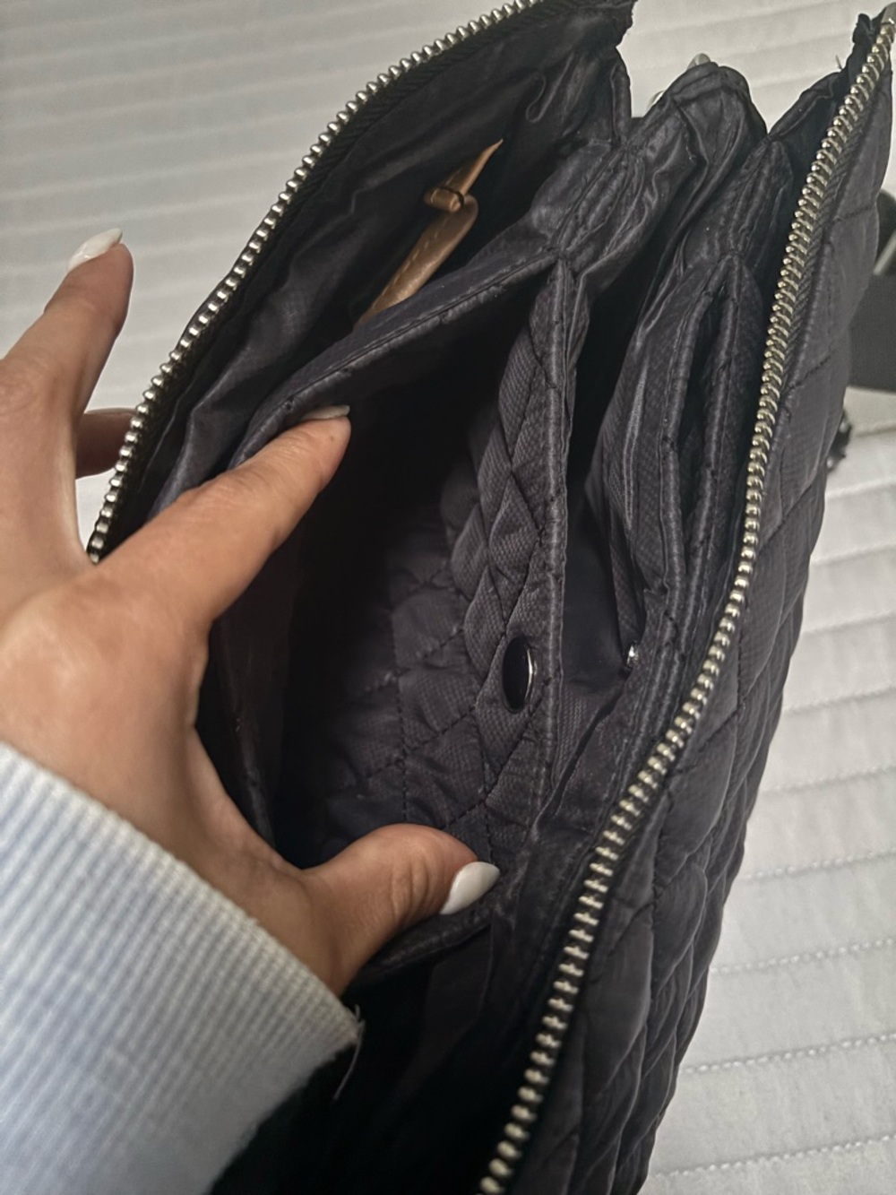 MZ Wallace Black Quilted Crossbody Bag with Removable Straps - Picture 7 of 8